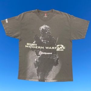 Call of Duty Modern Warfare 2 T-shirt size L